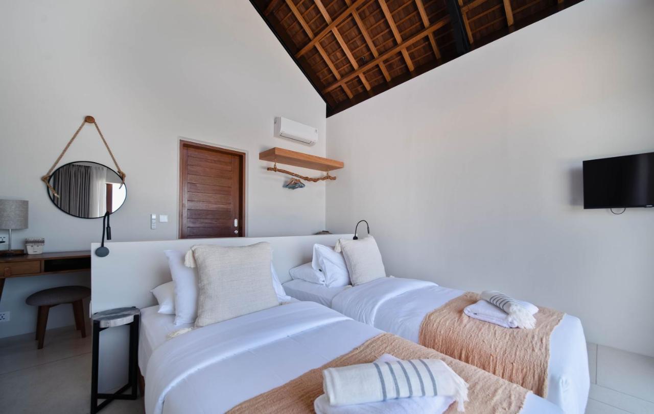 Luxury Ocean View Villas With Private Cook And Free Gym Membership Kuta  Екстер'єр фото