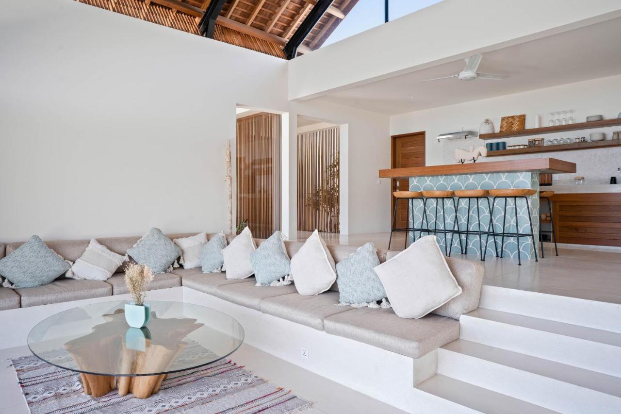 Luxury Ocean View Villas With Private Cook And Free Gym Membership Kuta  Екстер'єр фото